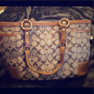 Coach brown/khaki purse